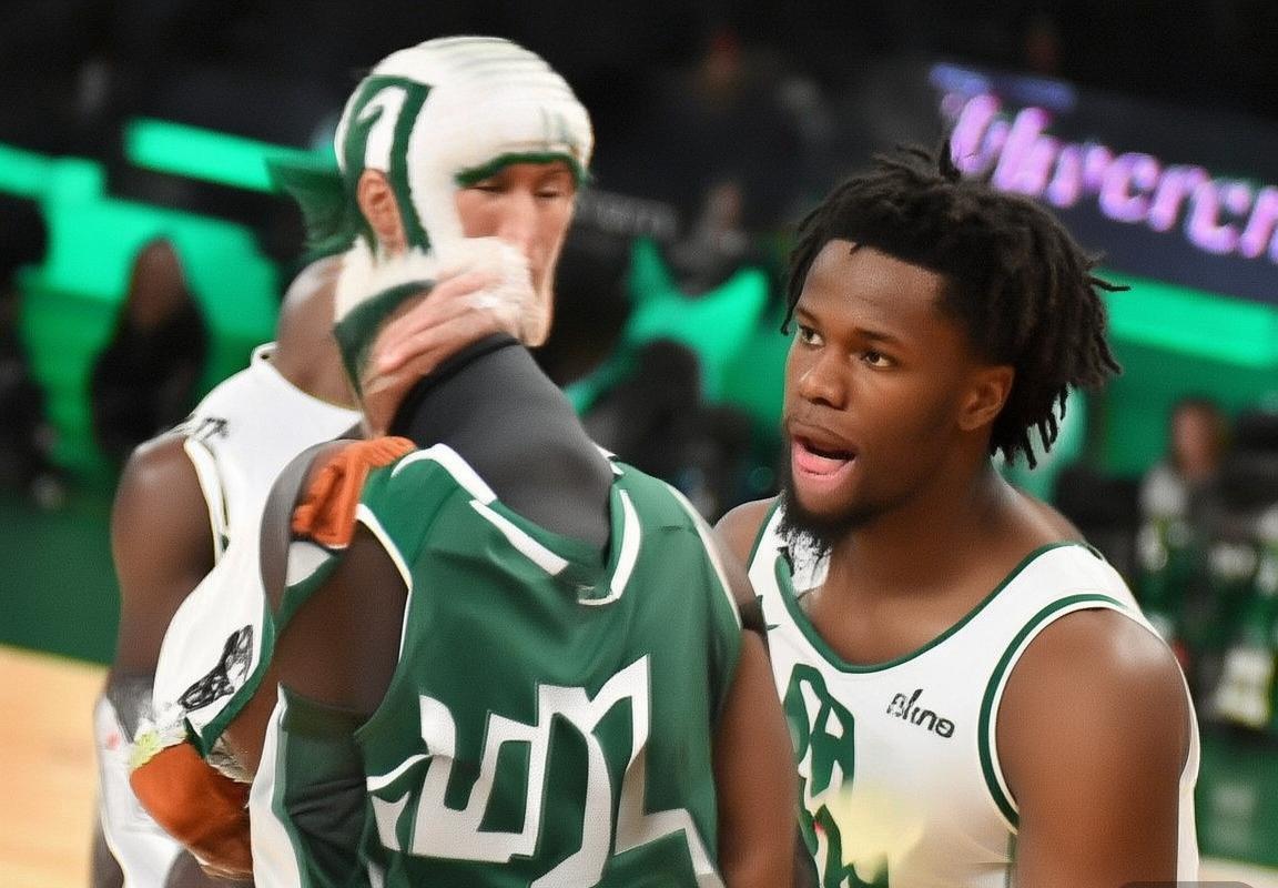 波士顿凯尔特人三分雨浇灭热火，怀特布朗合砍63分助球队稳固东部头名